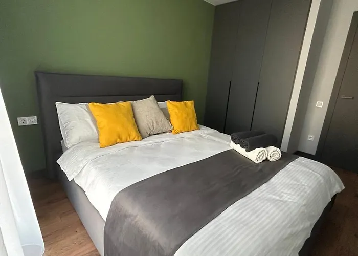 Avalon вулиця стрийська 202а * Leópolis