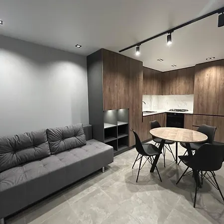 Avalon вулиця стрийська 202а *