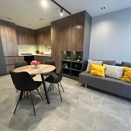 Avalon вулиця стрийська 202а * Lviv